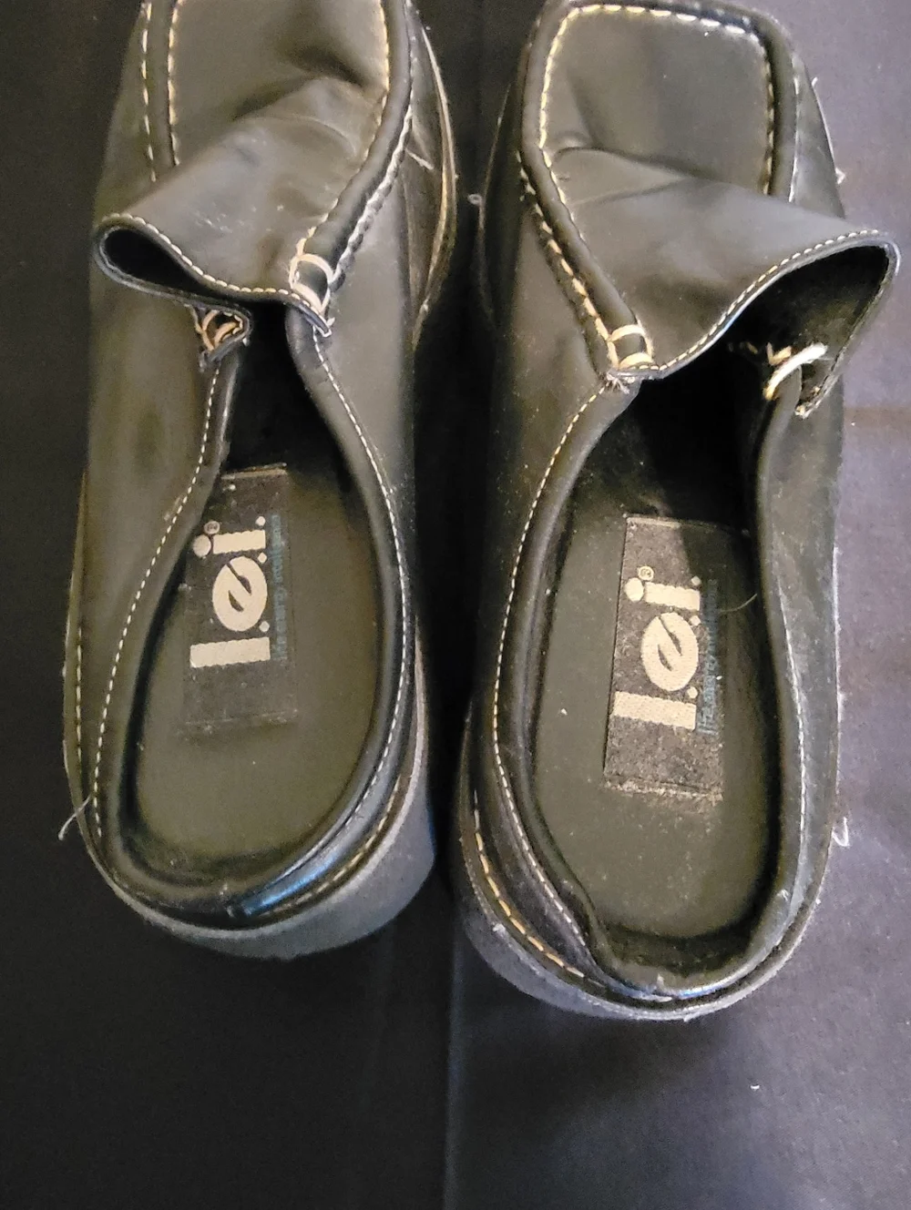 lei Black Leather Platform Mules with Contrast Stitching - Picture 6 of 7